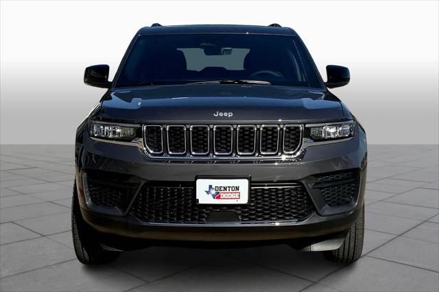 2025 Jeep Grand Cherokee GRAND CHEROKEE LAREDO 4X2 2025 Jeep Grand Cherokee GRAND CHEROKEE LAREDO 4X2