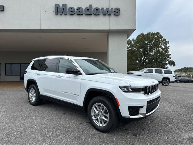 2025 Jeep Grand Cherokee GRAND CHEROKEE L LAREDO X 4X4