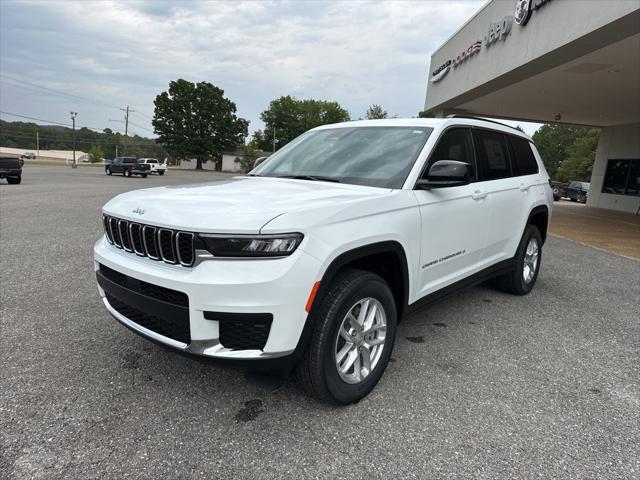 2025 Jeep Grand Cherokee GRAND CHEROKEE L LAREDO X 4X4