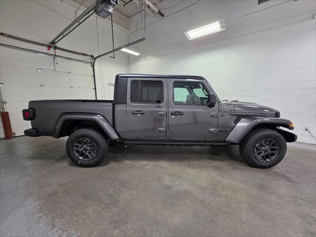 2025 Jeep Gladiator GLADIATOR SPORT S 4X4 2025 Jeep Gladiator GLADIATOR SPORT S 4X4