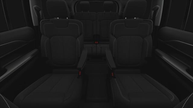 2025 Jeep Grand Cherokee GRAND CHEROKEE L LAREDO X 4X4
