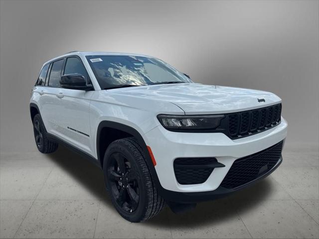 2025 Jeep Grand Cherokee GRAND CHEROKEE ALTITUDE 4X2