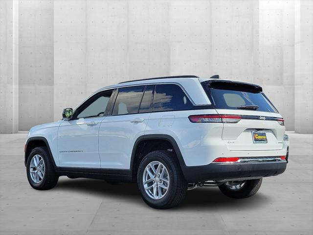 2025 Jeep Grand Cherokee GRAND CHEROKEE LAREDO X 4X4