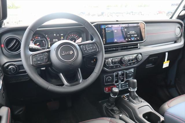 2025 Jeep Gladiator GLADIATOR RUBICON X 4X4