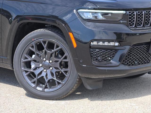 2025 Jeep Grand Cherokee GRAND CHEROKEE SUMMIT RESERVE 4X4
