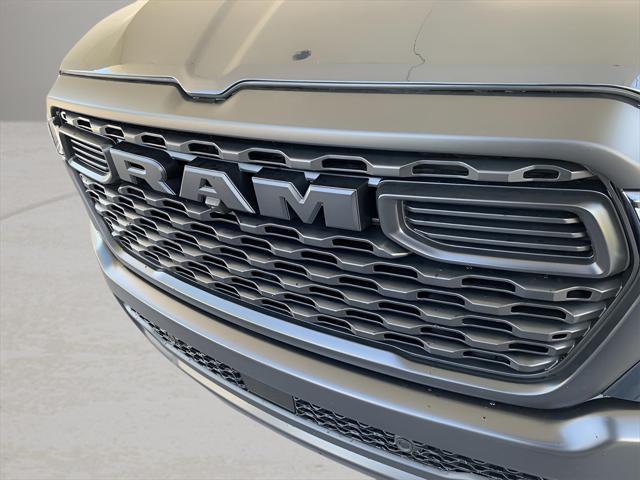 2025 RAM Ram 1500 RAM 1500 TRADESMAN CREW CAB 4X2 57 BOX 2025 RAM Ram 1500 RAM 1500 TRADESMAN CREW CAB 4X2 57 BOX