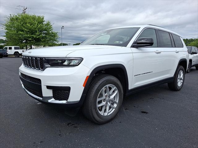 2025 Jeep Grand Cherokee GRAND CHEROKEE L LAREDO X 4X4