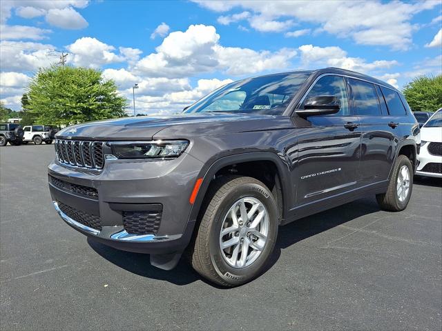 2025 Jeep Grand Cherokee GRAND CHEROKEE L LAREDO X 4X4