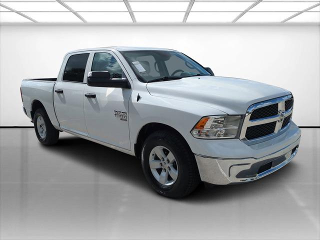 2023 RAM 1500 Classic SLT Crew Cab 4x2 57 Box