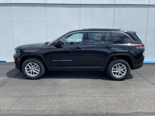 2025 Jeep Grand Cherokee GRAND CHEROKEE LAREDO X 4X4 2025 Jeep Grand Cherokee GRAND CHEROKEE LAREDO X 4X4