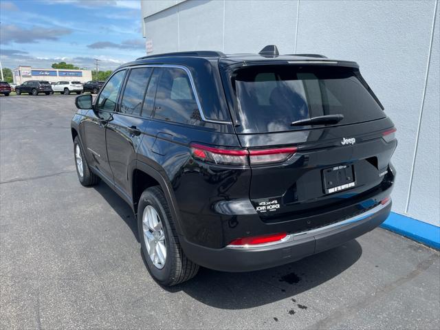 2025 Jeep Grand Cherokee GRAND CHEROKEE LAREDO X 4X4 2025 Jeep Grand Cherokee GRAND CHEROKEE LAREDO X 4X4