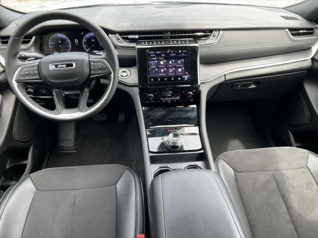 2024 Jeep Grand Cherokee L Altitude 4x4 2024 Jeep Grand Cherokee L Altitude 4x4