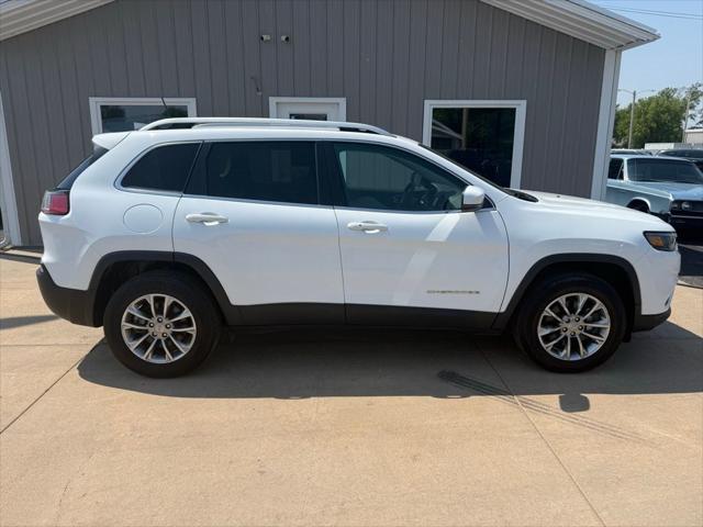 2021 Jeep Cherokee Latitude Lux 4X4 2021 Jeep Cherokee Latitude Lux 4X4