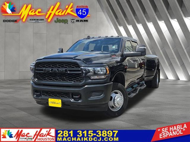 2024 RAM 3500 Tradesman Crew Cab 4x4 8 Box