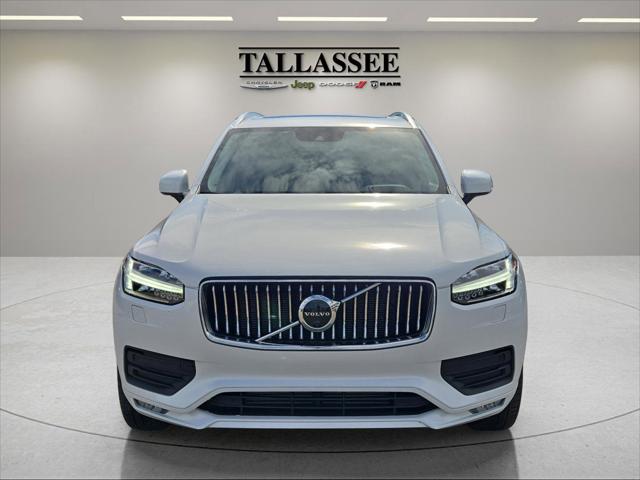 2022 Volvo XC90 T5 Momentum 7 Passenger
