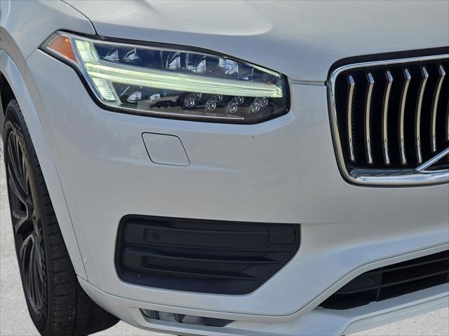 2022 Volvo XC90 T5 Momentum 7 Passenger
