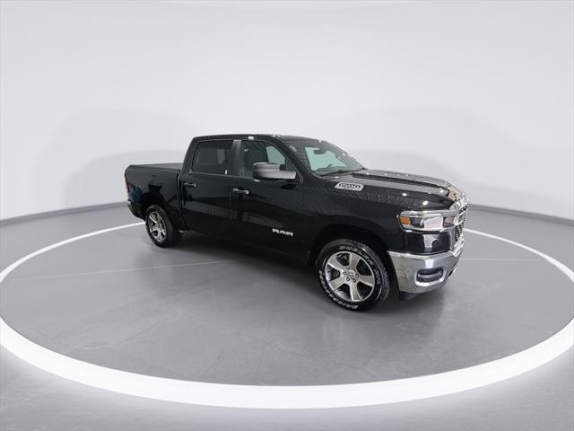 2025 RAM Ram 1500 RAM 1500 TRADESMAN CREW CAB 4X4 57 BOX