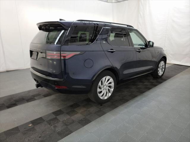 2022 Land Rover Discovery P360 S R-Dynamic
