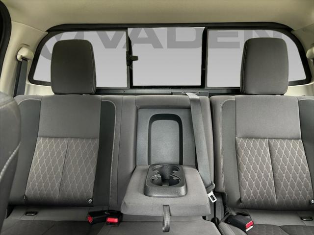 2022 Nissan TITAN Crew Cab SV 4x4