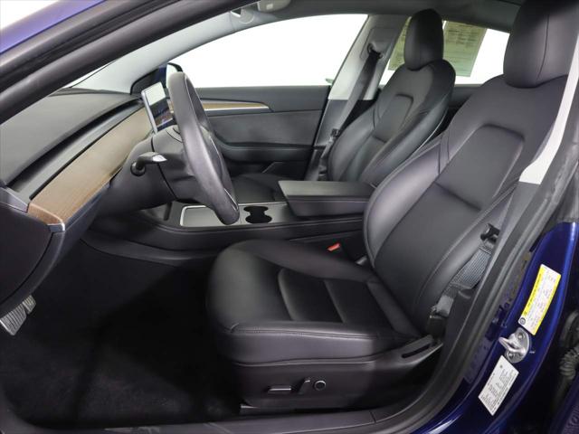 2022 Tesla Model 3 Rear-Wheel Drive