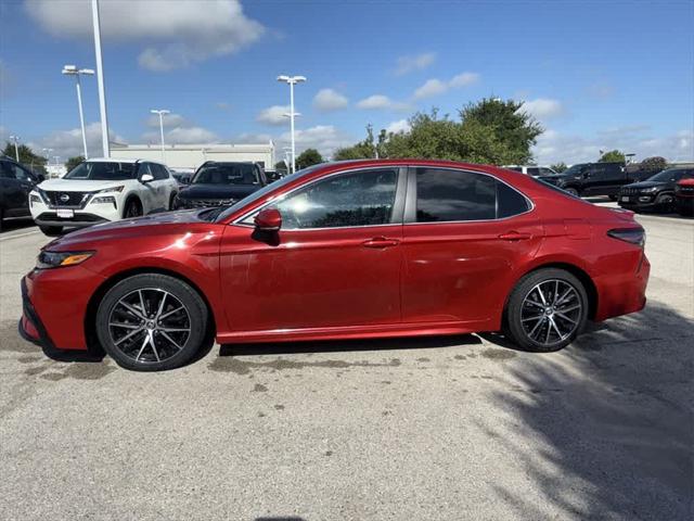 2024 Toyota Camry SE