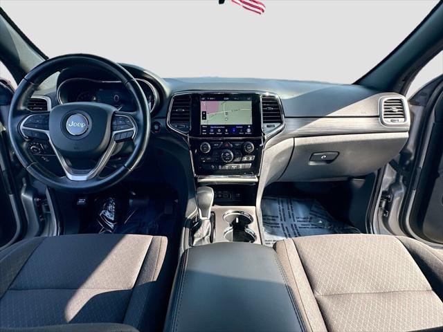 2020 Jeep Grand Cherokee Laredo