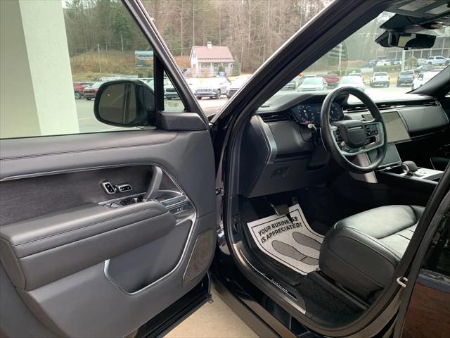 2025 Land Rover Range Rover P530 Autobiography