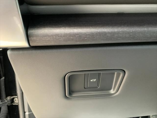 2025 Land Rover Range Rover P530 Autobiography
