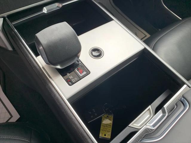 2025 Land Rover Range Rover P530 Autobiography