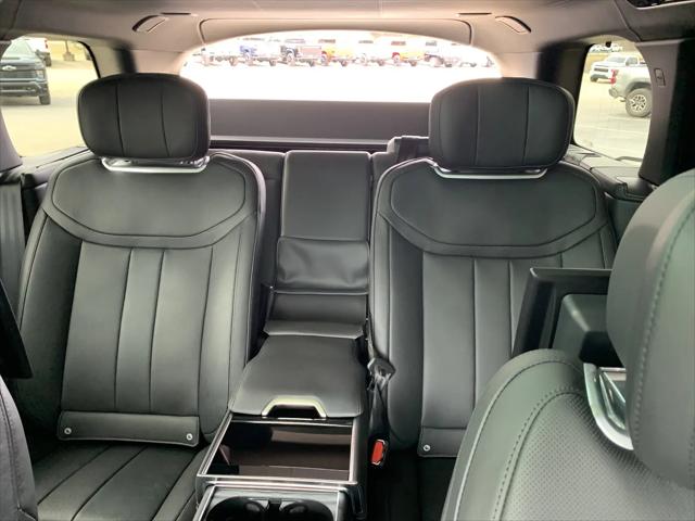 2025 Land Rover Range Rover P530 Autobiography