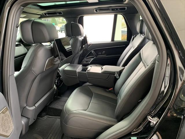 2025 Land Rover Range Rover P530 Autobiography