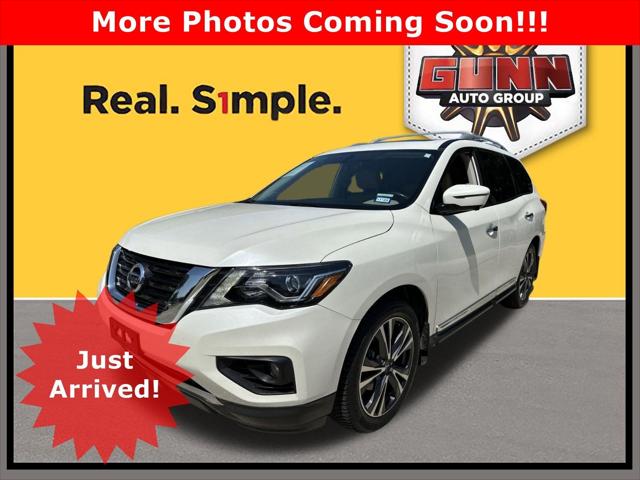 2017 Nissan Pathfinder Platinum