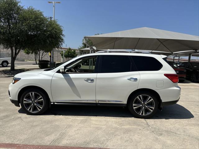 2017 Nissan Pathfinder Platinum