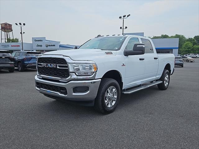 2023 RAM 2500 Tradesman Crew Cab 4x4 64 Box