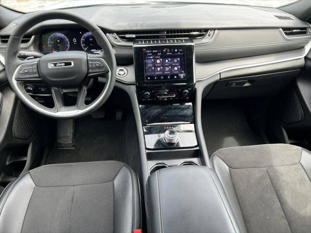 2024 Jeep Grand Cherokee L Altitude 4x4