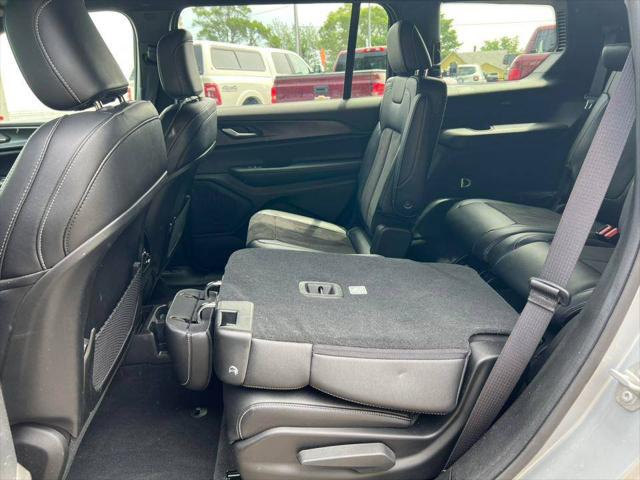 2024 Jeep Grand Cherokee L Altitude 4x4