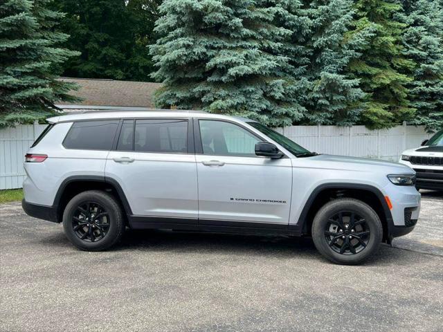 2024 Jeep Grand Cherokee L Altitude 4x4