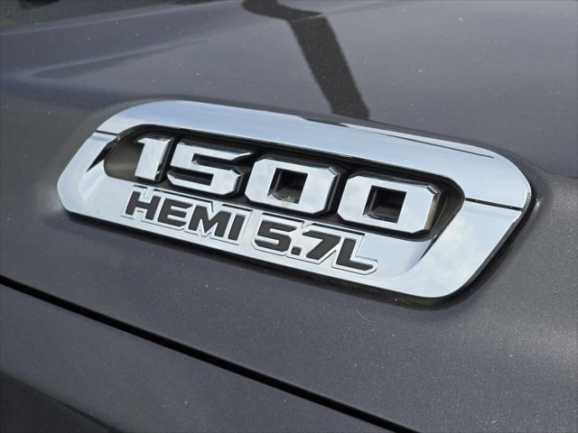 2020 RAM 1500 Big Horn Crew Cab 4x4 57 Box