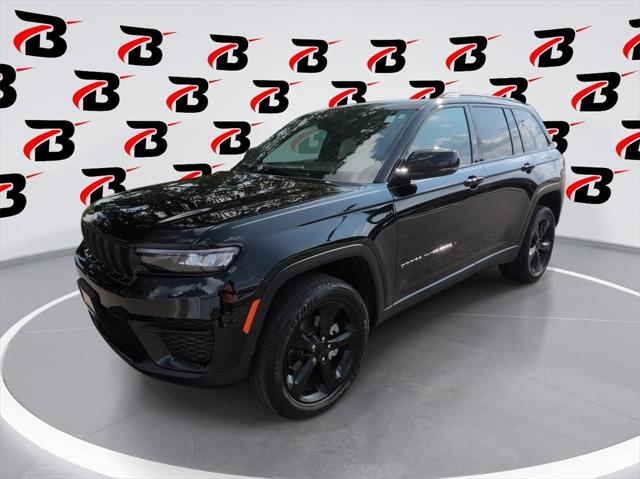 2023 Jeep Grand Cherokee Altitude X 4x4