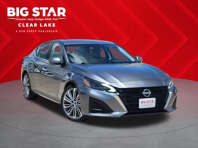 2023 Nissan Altima SL FWD