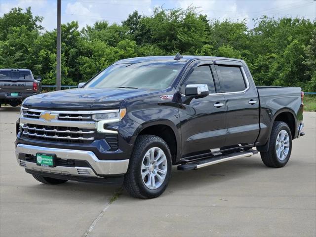 2022 Chevrolet Silverado 1500 4WD Crew Cab Short Bed LTZ