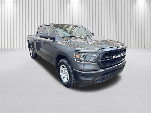2024 RAM 1500 Tradesman Crew Cab 4x4 64 Box