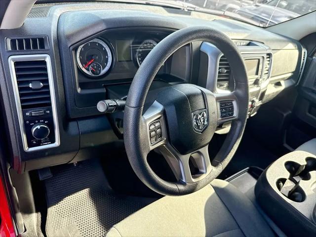 2022 Ram 1500 Classic SLT Crew Cab 4x2 5'7" Box