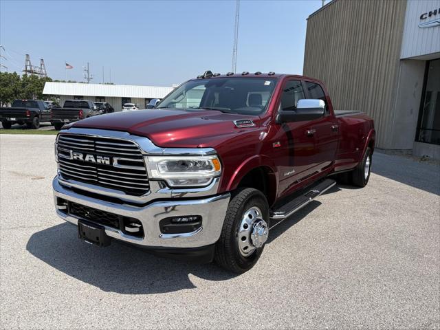 2022 RAM 3500 Laramie Crew Cab 4x4 8 Box