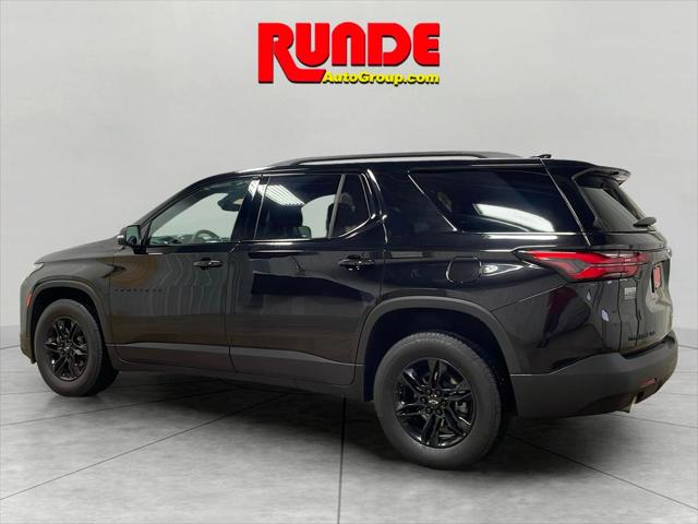 2023 Chevrolet Traverse AWD LT Cloth