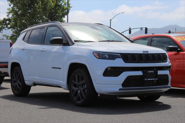 2025 Jeep Compass COMPASS LIMITED 4X4