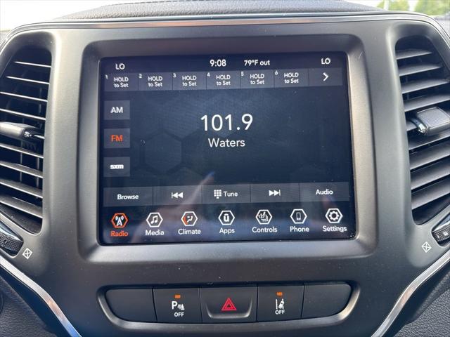 2021 Jeep Cherokee Latitude Lux 4X4 2021 Jeep Cherokee Latitude Lux 4X4