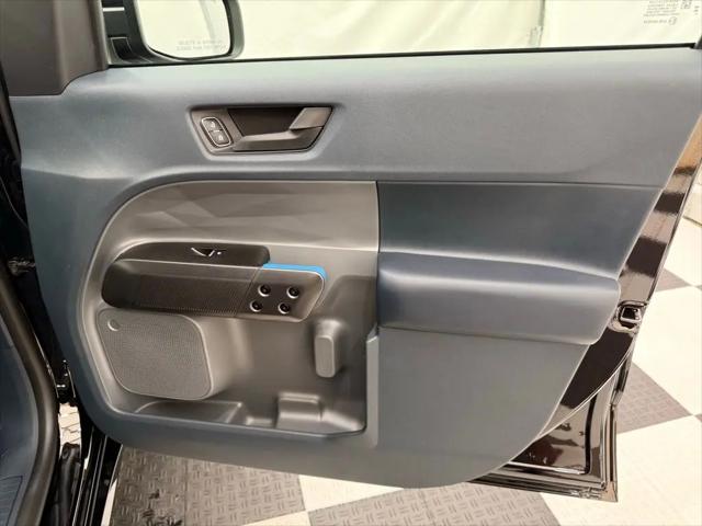2025 Ford Maverick Lobo Standard
