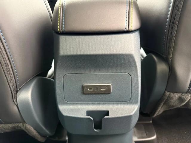 2025 Ford Maverick Lobo Standard