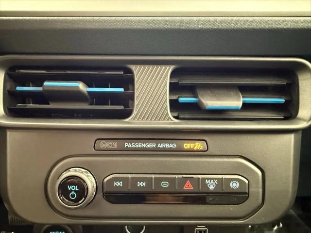2025 Ford Maverick Lobo Standard